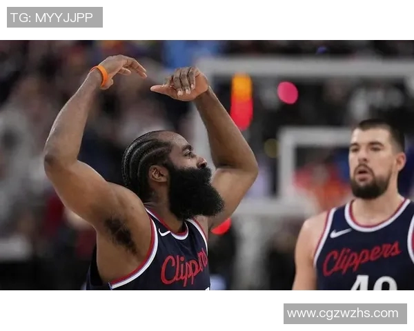 火箭旧将三分球6投全中打穿快船防线，比尔复出低迷恐影响球队季后赛前景